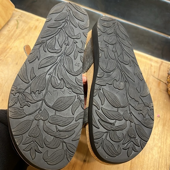 SALVIA Leather/Suede Anoros Sandals in Lizzard Pewter - Picture 6 of 16